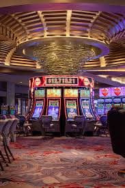 Tampilan game tembak ikan f300m dengan grafis HD dan jackpot progresif untuk pemain Indonesia